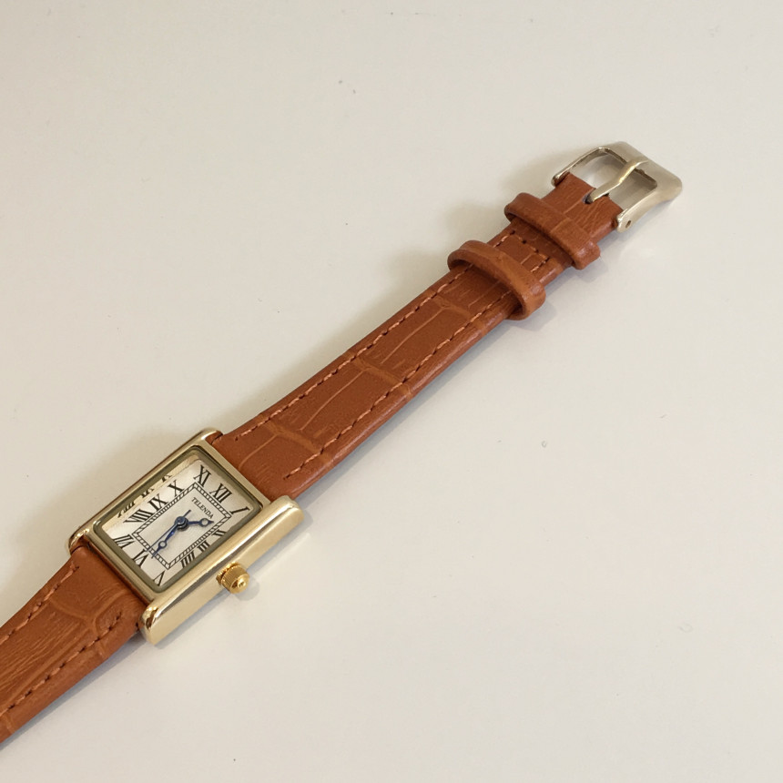<b><p>Vintage Wrist Watch Easy gift real Mable</p></b><b><p>ヴィンテージ腕時計 簡単ギフト リアル あちこちマッチ可能 ユニークな 洗練された</p></b><br /><br /><p align='center'>