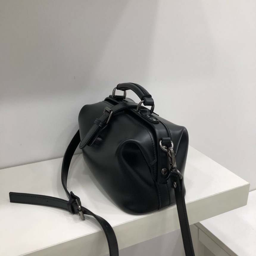 <b><p>Daily buckle ba Women's coordination 20</p></b><b><p>デイリーバックルバック女性コーディネート20代の春やすい洗練されたモダンなファッション整頓されたルッ</p></b><br /><br /><p align='center'>