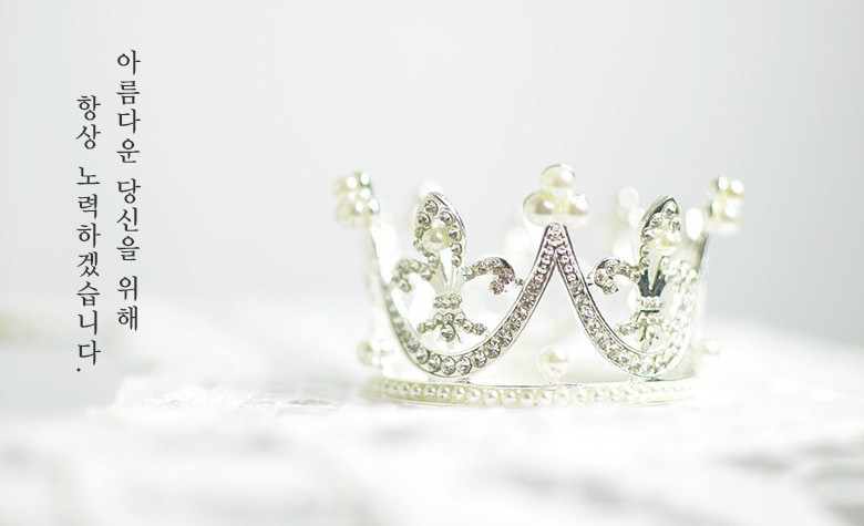 <b><p>Galaxy Note 8 Rose Strap T-Shirt Silicone</p></b><b><p>ギャラクシーノート8ローズストラップタッセルシリコンケース3種 - バラ刺繍手首与えるネックレス2本</p></b><br /><br /><p align='center'>