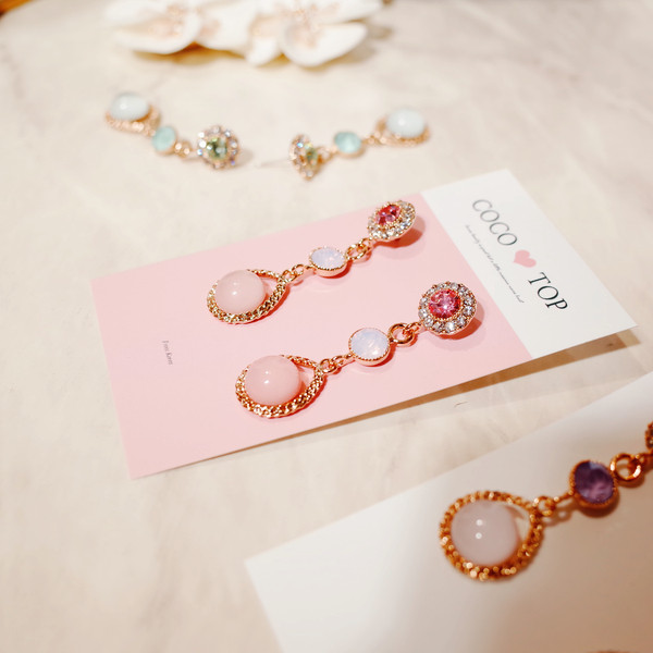 <b><p>Moon dream genus Lg rring</p></b><b><p>月 夢 中 澄ん イヤリング</p></b><br /><br /><p align='center'>