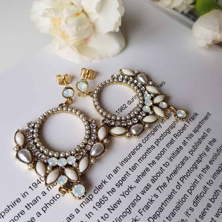 <b><p>Vermatt Cubic chandeli Drop Earrings Feme</p></b><b><p>空マット キュービック シャンデリア ドロップイヤリング フェミニンコーディネート</p></b><br /><br /><p align='center'>