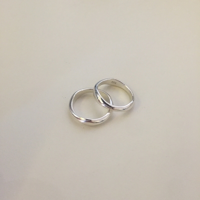 <b><p>Bold ring wave silr Layered mple Pvate 925</p></b><b><p>ボールドリング 波 シルバー 重ね着 シンプル 民間資本 925 デイリー はアクセサ</p></b><br /><br /><p align='center'>
