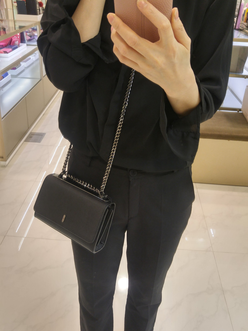 <b><p>Love Cat Grand Bona Mini Shoulder Bag LHFHS114</p></b><b><p>ロブケトグランボネールミニショルダーバッグLHFHS114</p></b><br /><br /><p align='center'>