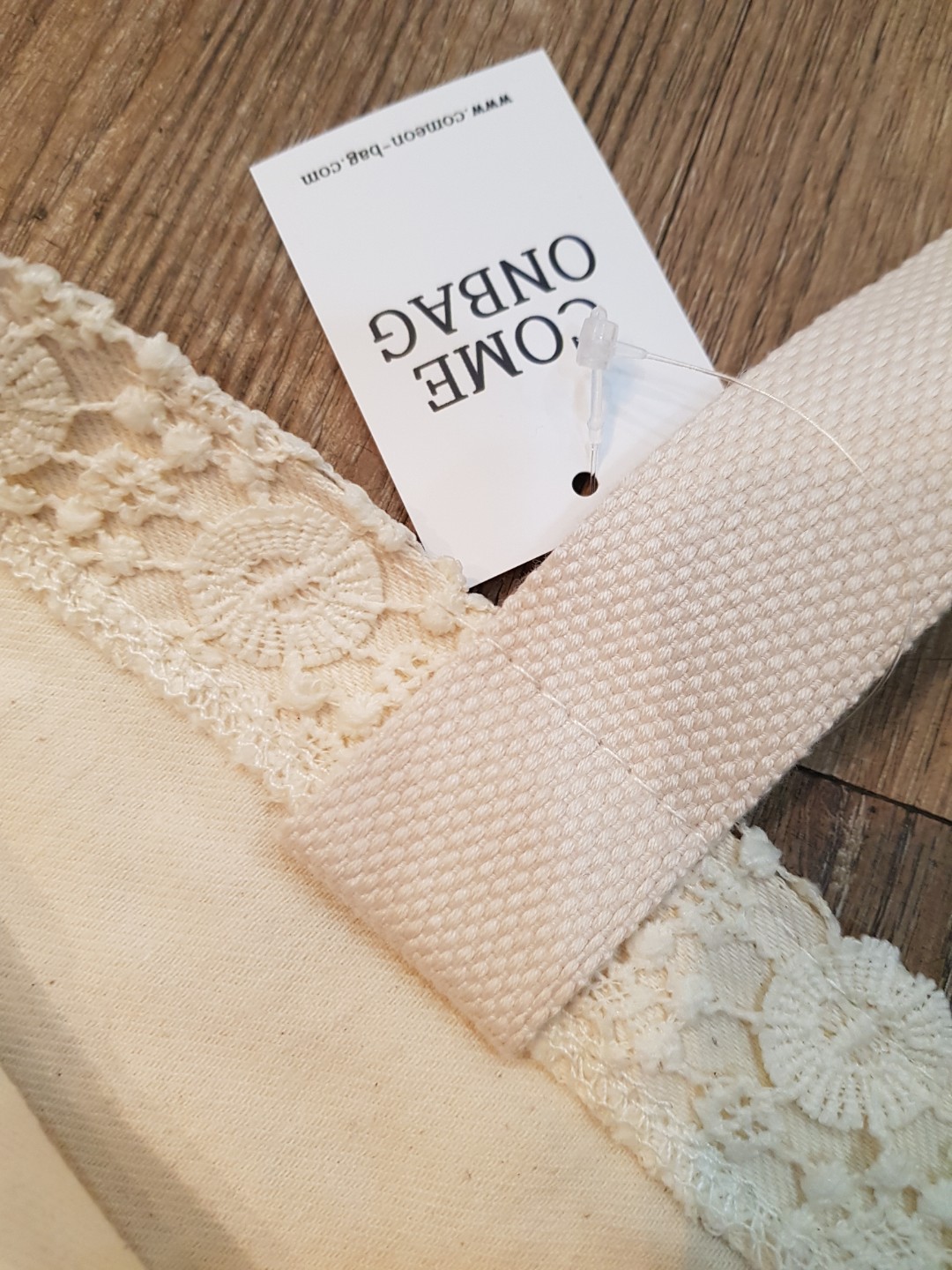 <b><p>Eco-back feminine dry le ordation lightweight</p></b><b><p>ドライレースエコバッグフェミニンコーディネート女性らしい活用的な軽いシンプルなショルダーバッグ</p></b><br /><br /><p align='center'>