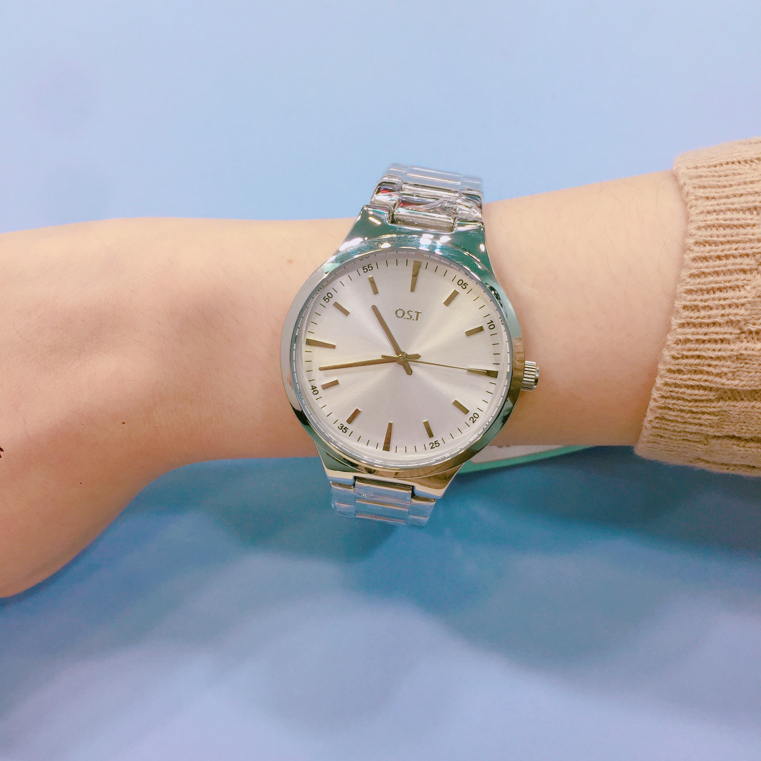 <b><p>OST Basic Couple Silver Metal Watch OTC118302TSS</p></b><b><p>OST ベーシックカップルシルバーメタル時計OTC118302TSS 22</p></b><br /><br /><p align='center'>