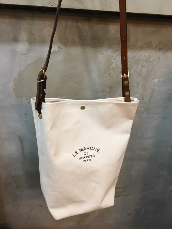 <b><p>Leather strap Eco-back Solid canvas Bl Stysh</p></b><b><p>レザーストラップエコバッグ硬いキャンバス黒洗練された外出ルックコーディネートバッグ快適なカジュアル大</p></b><br /><br /><p align='center'>