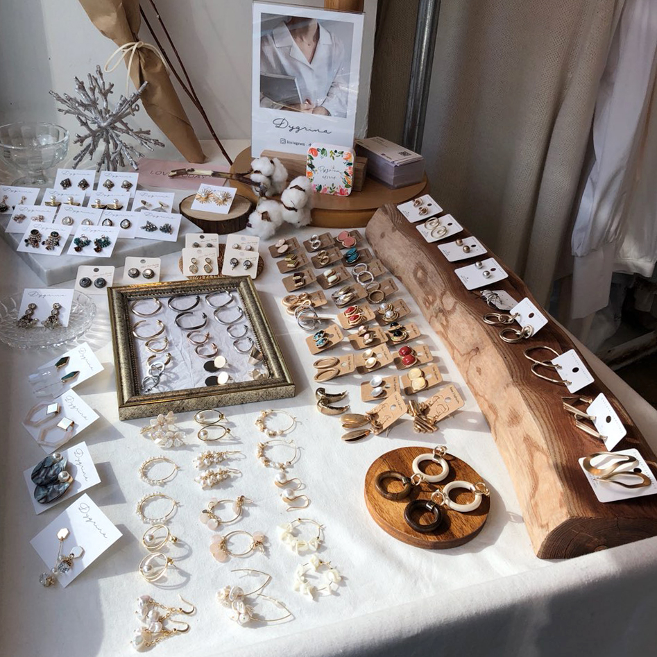 <b><p>vintage Mmi Po 6 species earrg set Purity</p></b><b><p>ヴィンテージ ミニミ ポイント 6種 イヤリング セット 清純な シック こじんまりとした</p></b><br /><br /><p align='center'>