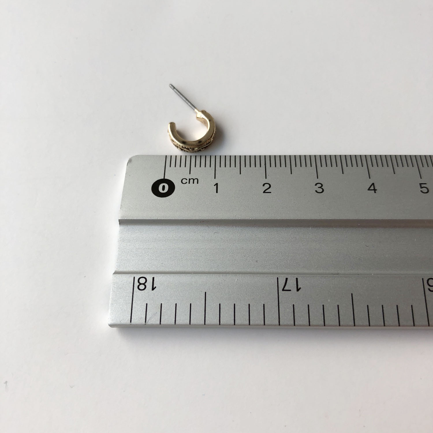 <b><p>vintage Mmi Po 6 species earrg set Purity</p></b><b><p>ヴィンテージ ミニミ ポイント 6種 イヤリング セット 清純な シック こじんまりとした</p></b><br /><br /><p align='center'>