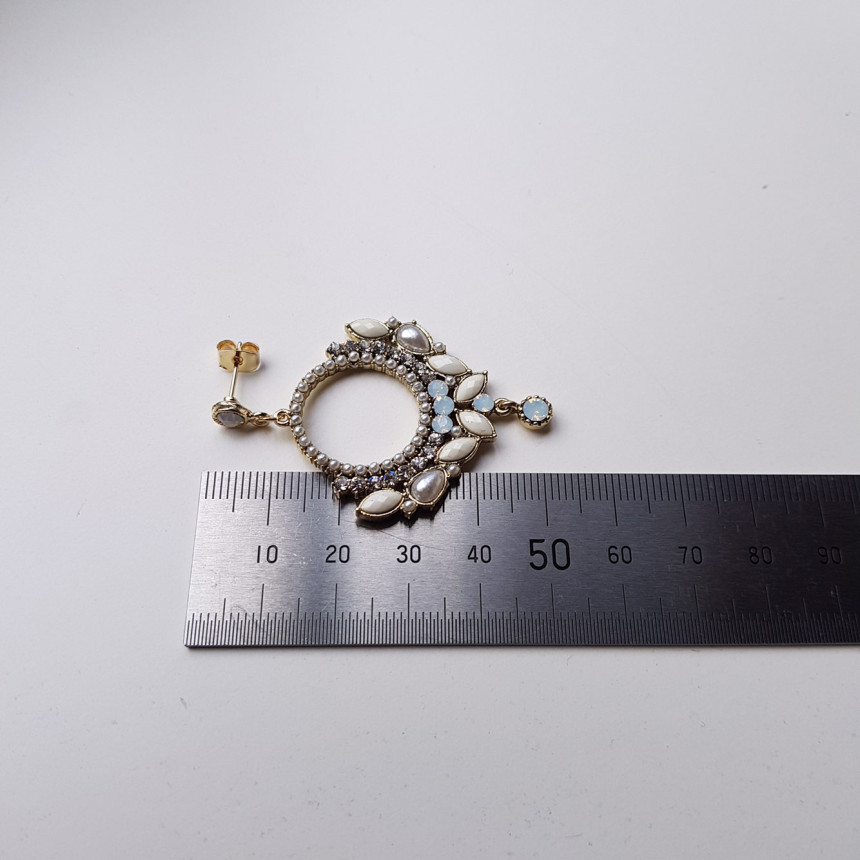 <b><p>Vermatt Cubic chandeli Drop Earrings Feme</p></b><b><p>空マット キュービック シャンデリア ドロップイヤリング フェミニンコーディネート</p></b><br /><br /><p align='center'>