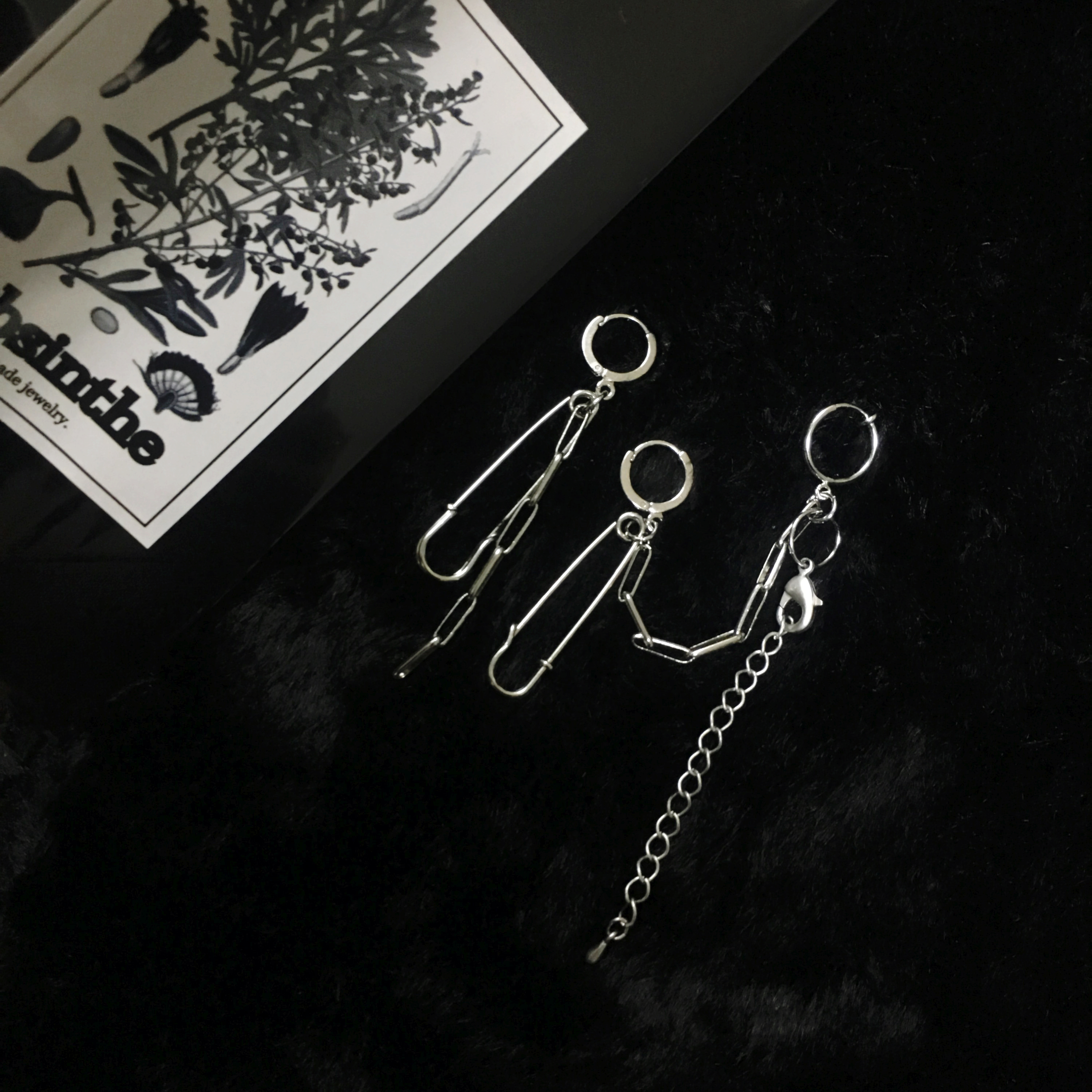 <b><p>ear, no.48 silver Twin cha connect Cloth</p></b><b><p>耳、 no.48 シルバー ツピン チェーン 接続 洗濯 ドロップ イヤリング グィチ</p></b><br /><br /><p align='center'>