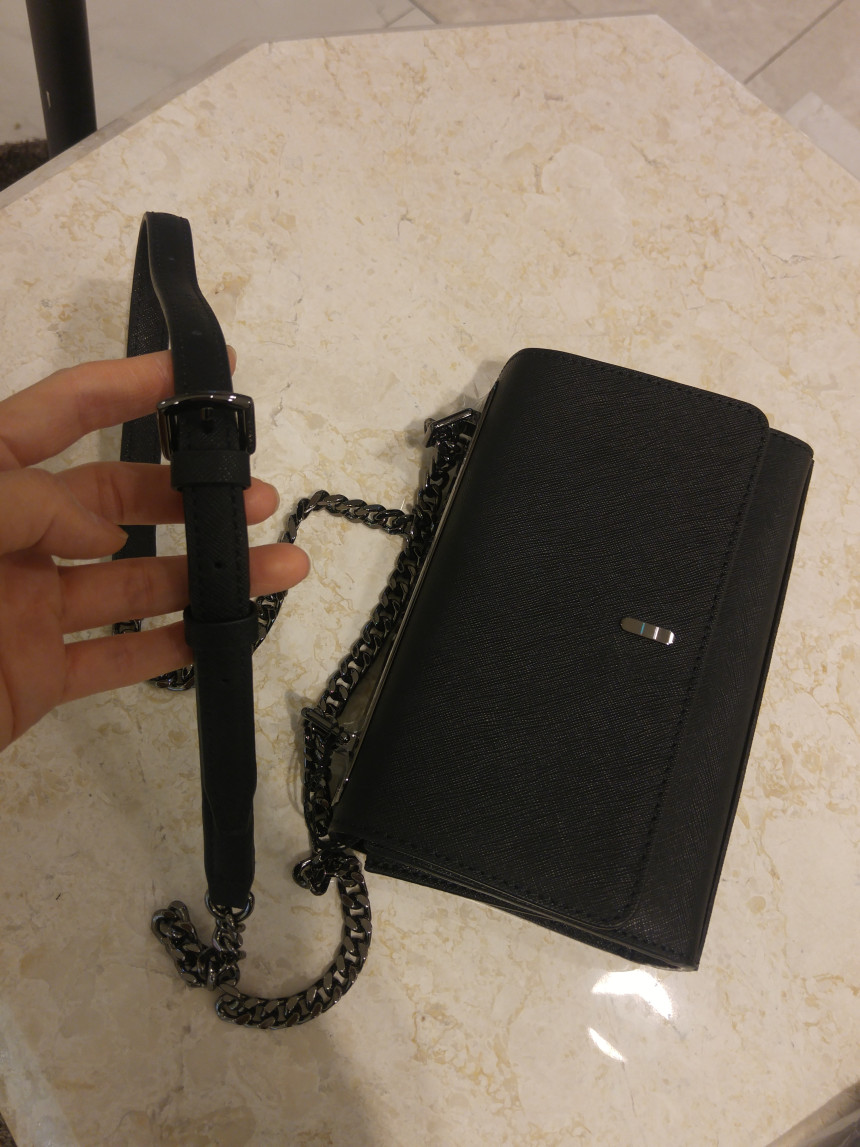 <b><p>Love Cat Grand Bona Mini Shoulder Bag LHFHS114</p></b><b><p>ロブケトグランボネールミニショルダーバッグLHFHS114</p></b><br /><br /><p align='center'>