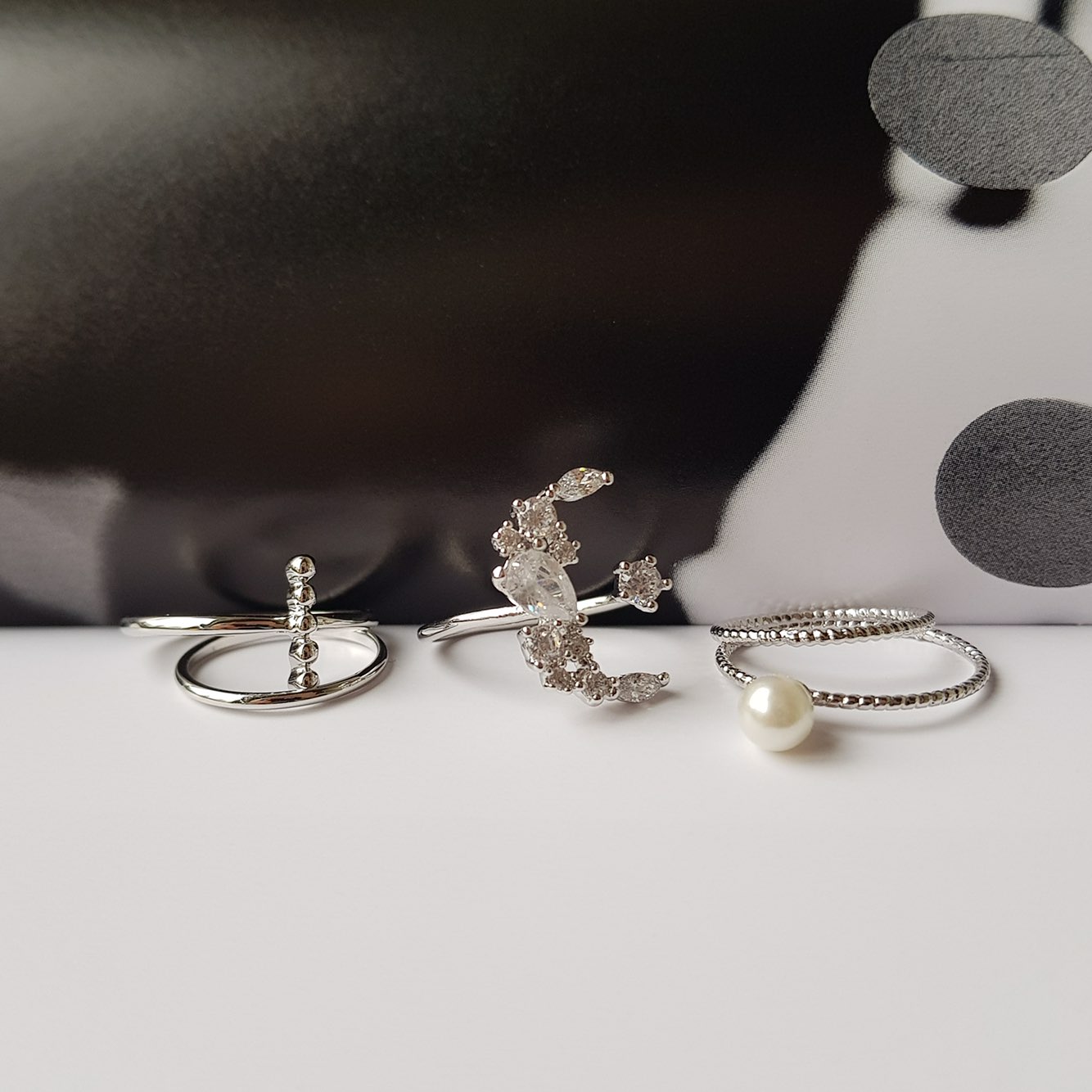 <b><p>Affection Cubic Pearl 5set ring Lovely item</p></b><b><p>ユーズド キュービック 真珠 5セット リング ラブリーアイテム 多様なコーディネートする</p></b><br /><br /><p align='center'>