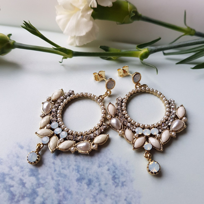 <b><p>Vermatt Cubic chandeli Drop Earrings Feme</p></b><b><p>空マット キュービック シャンデリア ドロップイヤリング フェミニンコーディネート</p></b><br /><br /><p align='center'>