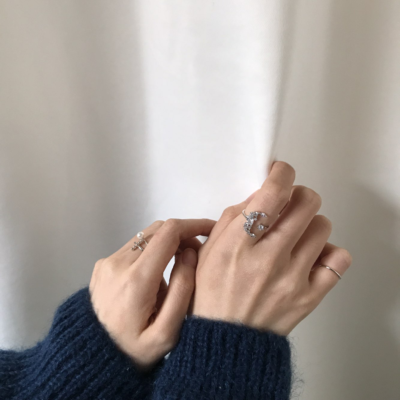 <b><p>Affection Cubic Pearl 5set ring Lovely item</p></b><b><p>ユーズド キュービック 真珠 5セット リング ラブリーアイテム 多様なコーディネートする</p></b><br /><br /><p align='center'>