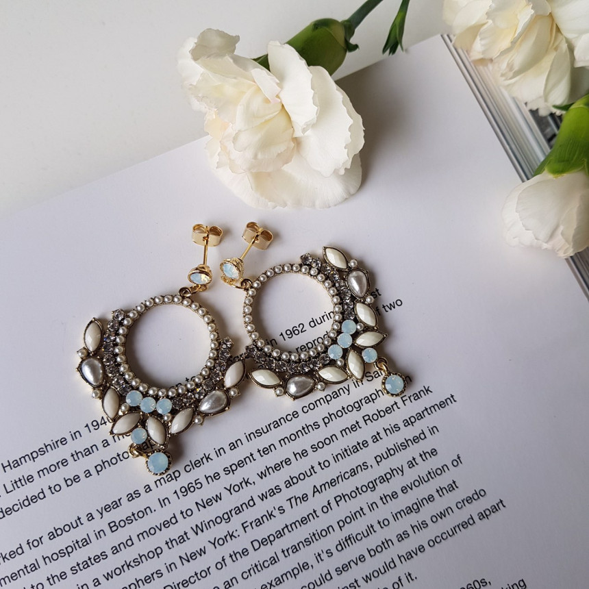 <b><p>Vermatt Cubic chandeli Drop Earrings Feme</p></b><b><p>空マット キュービック シャンデリア ドロップイヤリング フェミニンコーディネート</p></b><br /><br /><p align='center'>