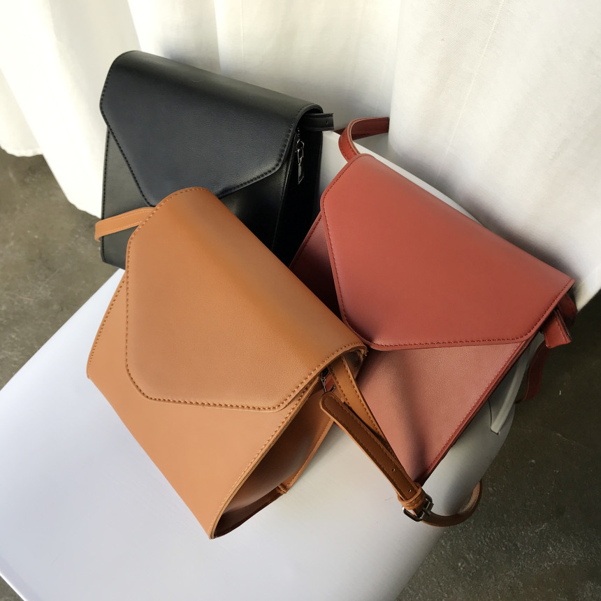 <b><p>Mini Square Shoulder Bag 3COL Daily Box Fashion</p></b><b><p>ミニ正方形スクエアショルダーバッグ3COLデイリーボックスバッグファッション女性四角クロスバック</p></b><br /><br /><p align='center'>