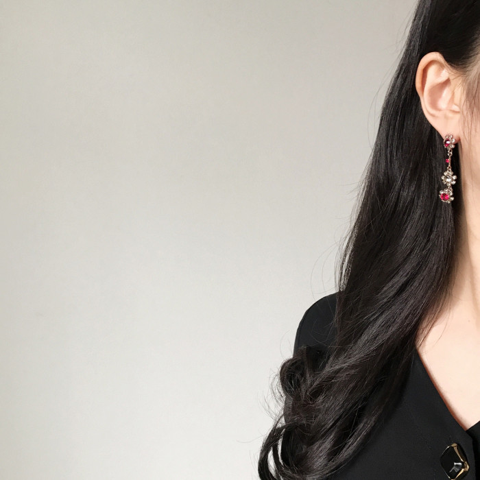 <b><p>925silver Loire Unknown Drop Earrings Bold</p></b><b><p>925silver ロワール オンバル ドロップイヤリング ボド 芸能人 アンティーク</p></b><br /><br /><p align='center'>