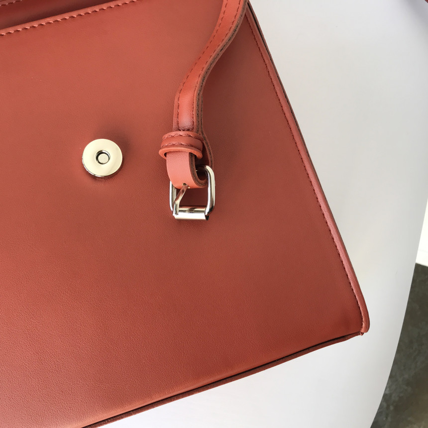 <b><p>Mini Square Shoulder Bag 3COL Daily Box Fashion</p></b><b><p>ミニ正方形スクエアショルダーバッグ3COLデイリーボックスバッグファッション女性四角クロスバック</p></b><br /><br /><p align='center'>