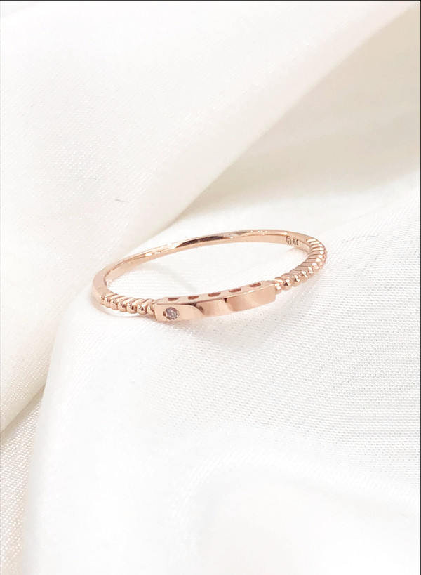 <b><p>GOLD Cubic Bar Daily Gud Ring</p></b><b><p>ゴールド キュービックバーデイリーガードリング</p></b><br /><br /><p align='center'>