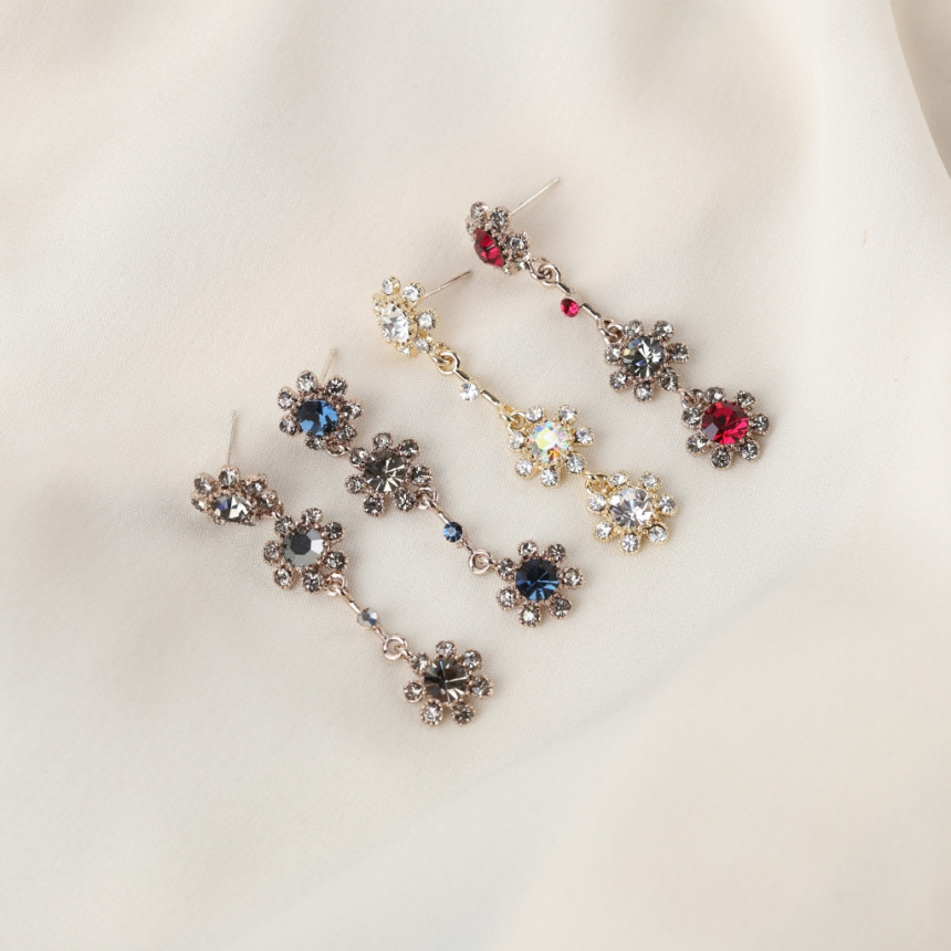 <b><p>925silver Loire Unknown Drop Earrings Bold</p></b><b><p>925silver ロワール オンバル ドロップイヤリング ボド 芸能人 アンティーク</p></b><br /><br /><p align='center'>