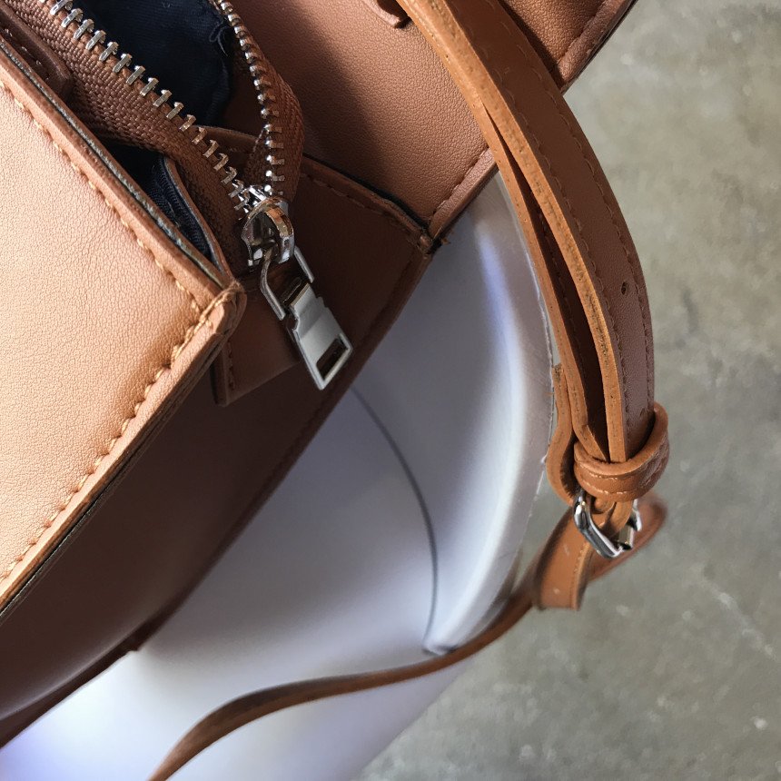 <b><p>Mini Square Shoulder Bag 3COL Daily Box Fashion</p></b><b><p>ミニ正方形スクエアショルダーバッグ3COLデイリーボックスバッグファッション女性四角クロスバック</p></b><br /><br /><p align='center'>