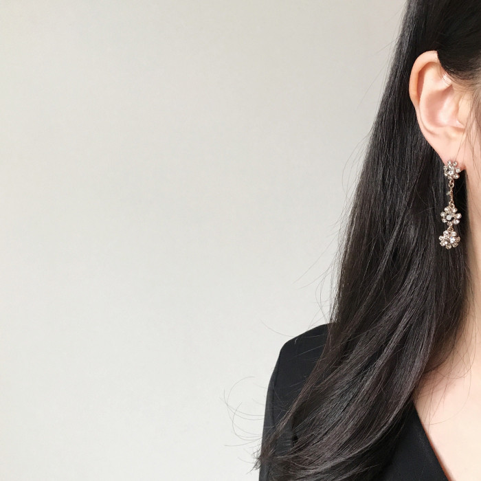 <b><p>925silver Loire Unknown Drop Earrings Bold</p></b><b><p>925silver ロワール オンバル ドロップイヤリング ボド 芸能人 アンティーク</p></b><br /><br /><p align='center'>