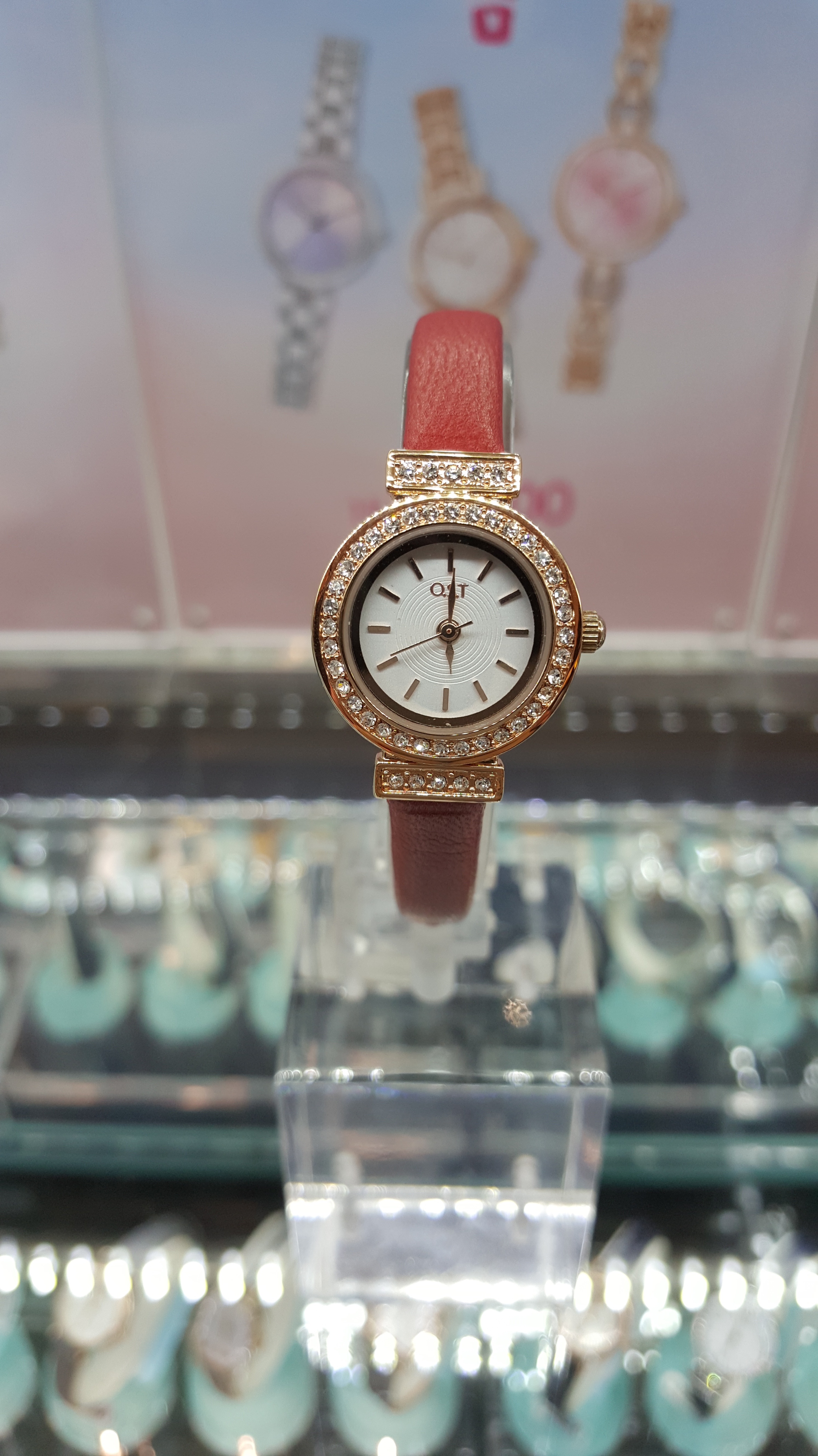 <b><p>OST Sun apple clock OTW114928APD</p></b><b><p>OST 太陽のリンゴ時計 OTW114928APD</p></b><br /><br /><p align='center'>