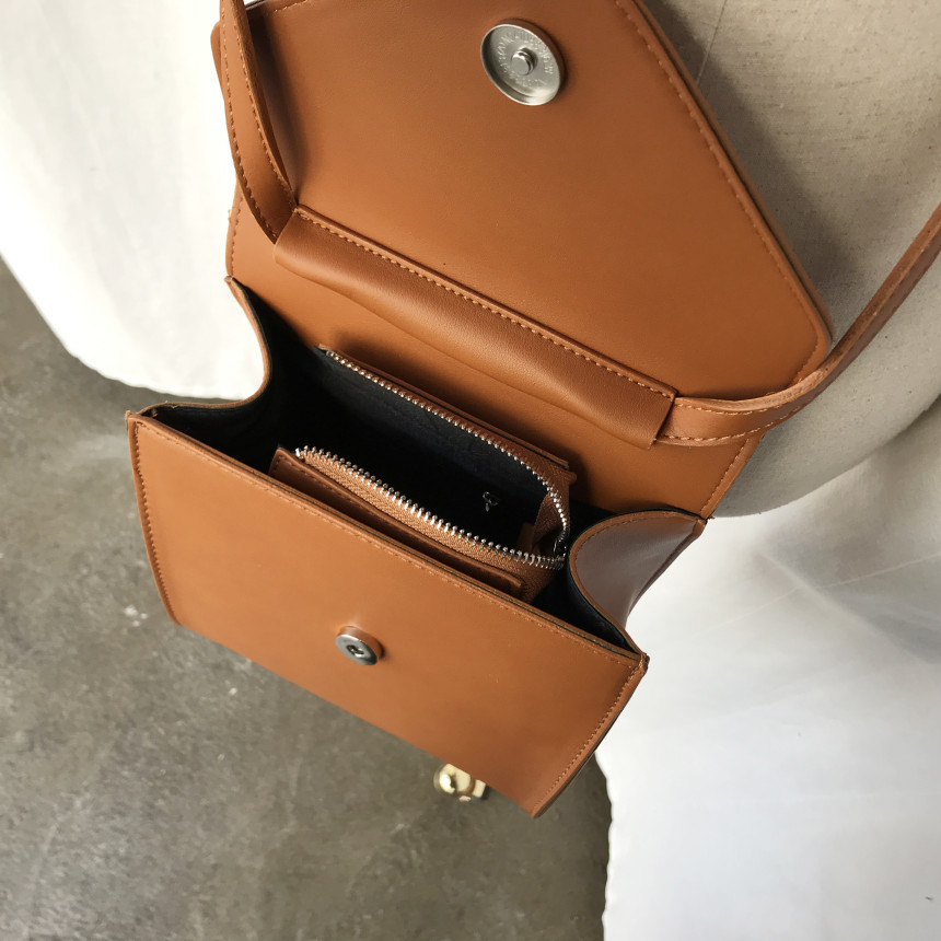 <b><p>Mini Square Shoulder Bag 3COL Daily Box Fashion</p></b><b><p>ミニ正方形スクエアショルダーバッグ3COLデイリーボックスバッグファッション女性四角クロスバック</p></b><br /><br /><p align='center'>