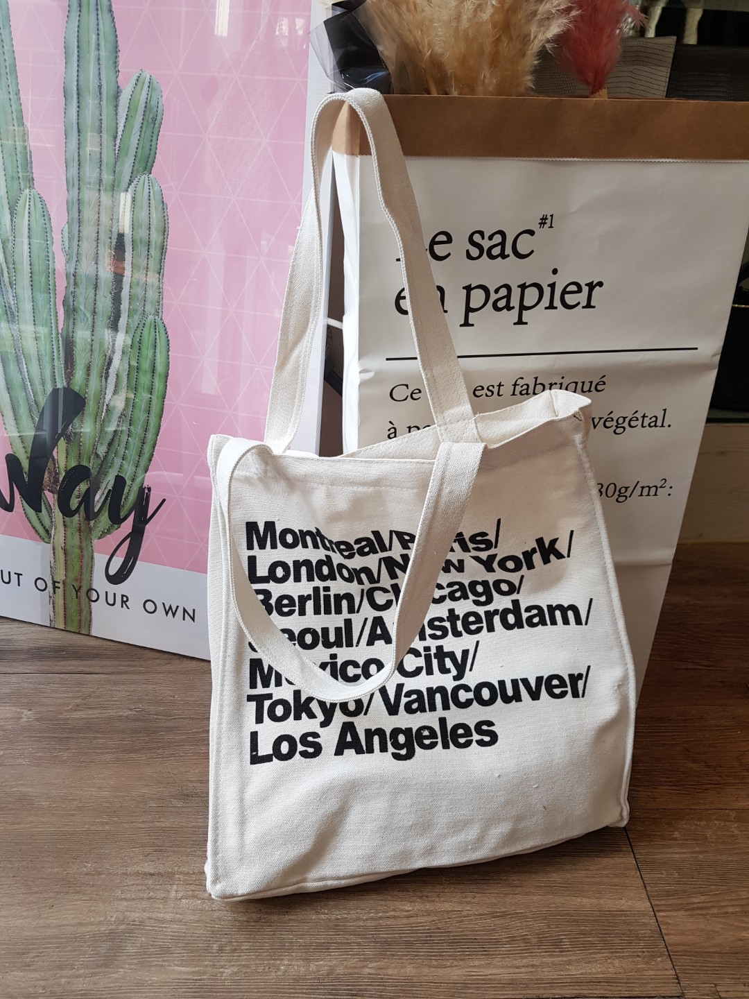 <b><p>English printi canvas den eco bag sual mmuter</p></b><b><p>英語印刷キャンバスデニムエコバッグカジュアルバッグ通勤途中のファッションユニークなアイテム個性あるデ</p></b><br /><br /><p align='center'>