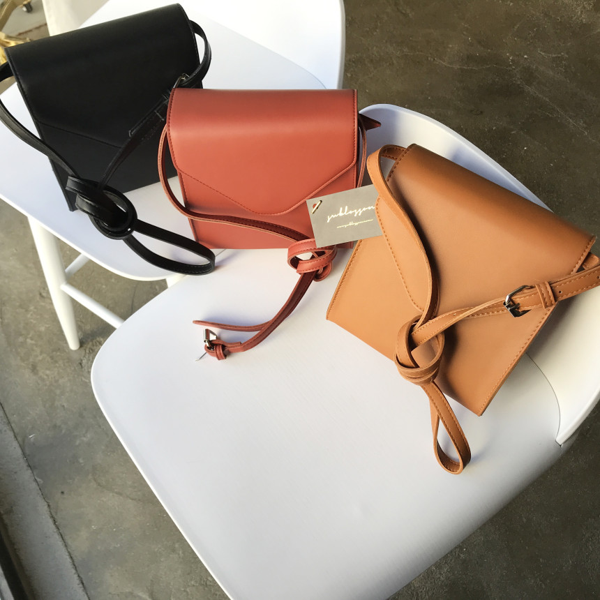 <b><p>Mini Square Shoulder Bag 3COL Daily Box Fashion</p></b><b><p>ミニ正方形スクエアショルダーバッグ3COLデイリーボックスバッグファッション女性四角クロスバック</p></b><br /><br /><p align='center'>