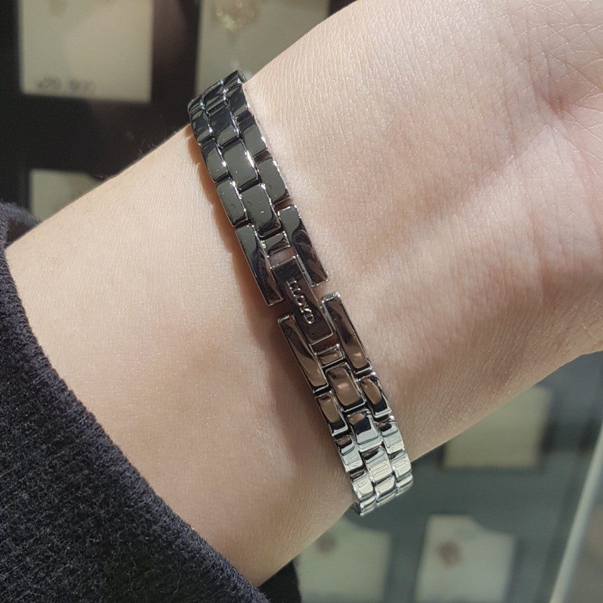 <b><p>Lloyd Nightfall feme cck Unique details Good</p></b><b><p>ロイド ナイトポール 女性 メタル 時計 ユニークなディテ ポイントサイクル良い</p></b><br /><br /><p align='center'>