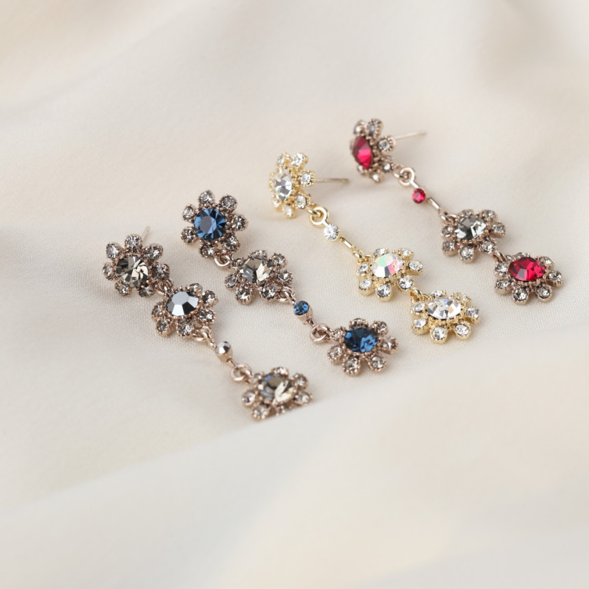 <b><p>925silver Loire Unknown Drop Earrings Bold</p></b><b><p>925silver ロワール オンバル ドロップイヤリング ボド 芸能人 アンティーク</p></b><br /><br /><p align='center'>