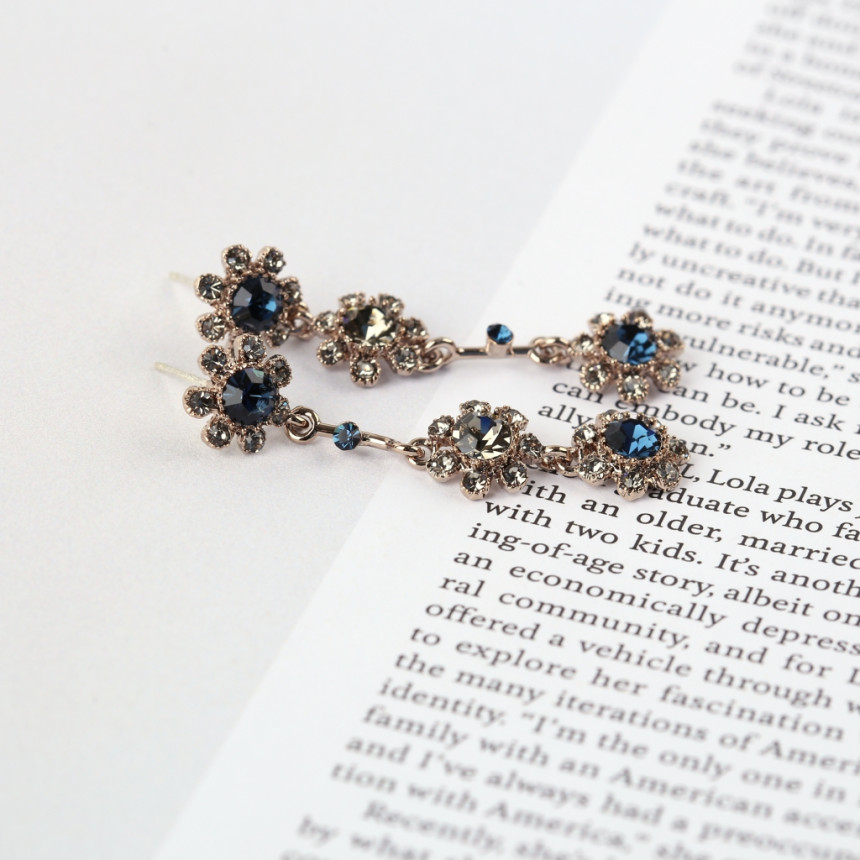 <b><p>925silver Loire Unknown Drop Earrings Bold</p></b><b><p>925silver ロワール オンバル ドロップイヤリング ボド 芸能人 アンティーク</p></b><br /><br /><p align='center'>