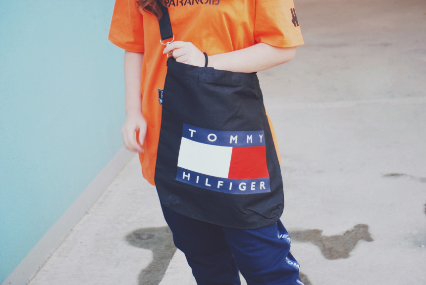 <b><p>Unisex Couple Tommy Eco Bag Ver.2 Men's</p></b><b><p>ユニセックスのカップル畳エコバックVER.2即日発送出荷速い男ギフト10代女性のバッグデイリーコーデ</p></b><br /><br /><p align='center'>