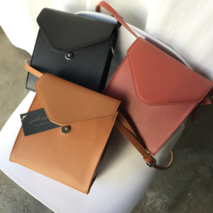 <b><p>Mini Square Shoulder Bag 3COL Daily Box Fashion</p></b><b><p>ミニ正方形スクエアショルダーバッグ3COLデイリーボックスバッグファッション女性四角クロスバック</p></b><br /><br /><p align='center'>