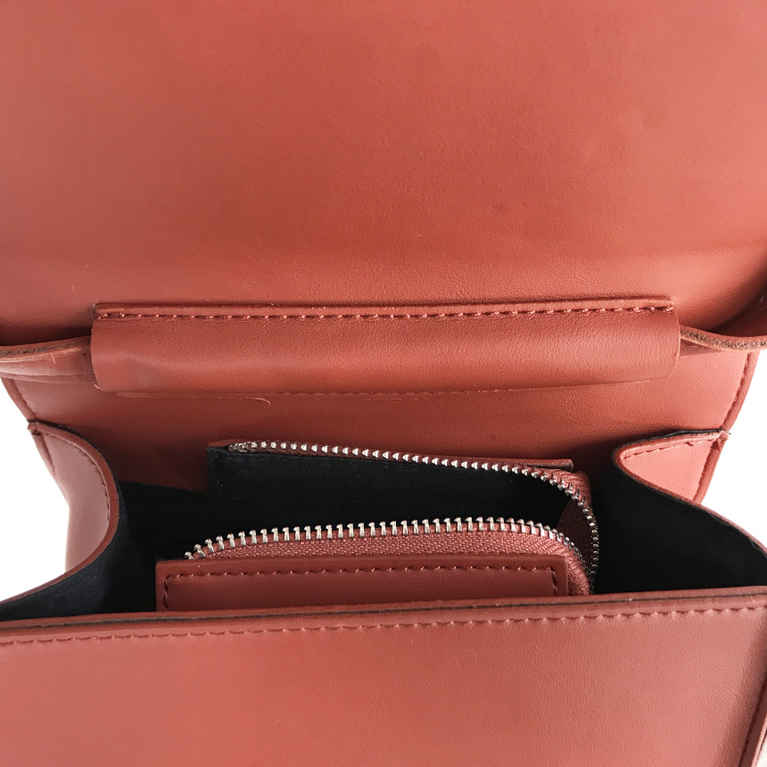 <b><p>Mini Square Shoulder Bag 3COL Daily Box Fashion</p></b><b><p>ミニ正方形スクエアショルダーバッグ3COLデイリーボックスバッグファッション女性四角クロスバック</p></b><br /><br /><p align='center'>