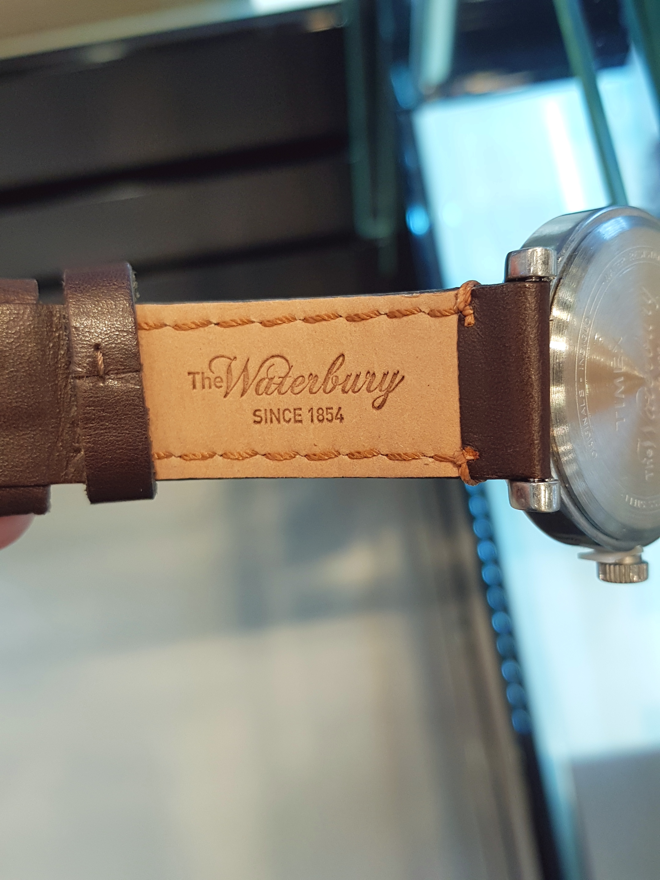<b><p>Timex Gallery Auck STYLE TW2P58700 598 Psonity</p></b><b><p>タイメックス ギャラリーオクロ スル TW2P58700 598 個性満点 モダンなアクセサ</p></b><br /><br /><p align='center'>