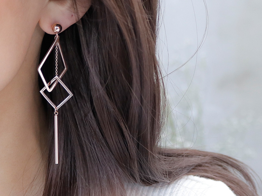 <b><p>Find Surge Steel ear titanium sless Modern</p></b><b><p>ファインド 書かれているカールスチール イヤリング チタン ステンレス モダンな</p></b><br /><br /><p align='center'>