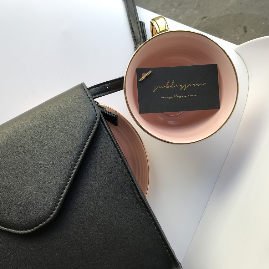 <b><p>Mini Square Shoulder Bag 3COL Daily Box Fashion</p></b><b><p>ミニ正方形スクエアショルダーバッグ3COLデイリーボックスバッグファッション女性四角クロスバック</p></b><br /><br /><p align='center'>