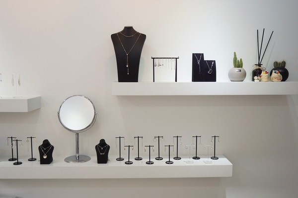 <b><p>GOLD Cubic Bar Daily Gud Ring</p></b><b><p>ゴールド キュービックバーデイリーガードリング</p></b><br /><br /><p align='center'>