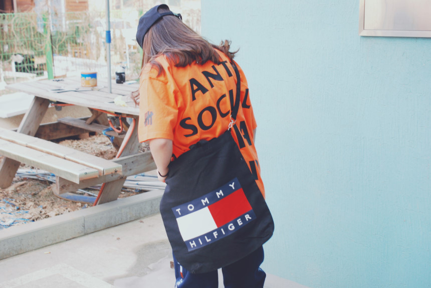 <b><p>Unisex Couple Tommy Eco Bag Ver.2 Men's</p></b><b><p>ユニセックスのカップル畳エコバックVER.2即日発送出荷速い男ギフト10代女性のバッグデイリーコーデ</p></b><br /><br /><p align='center'>