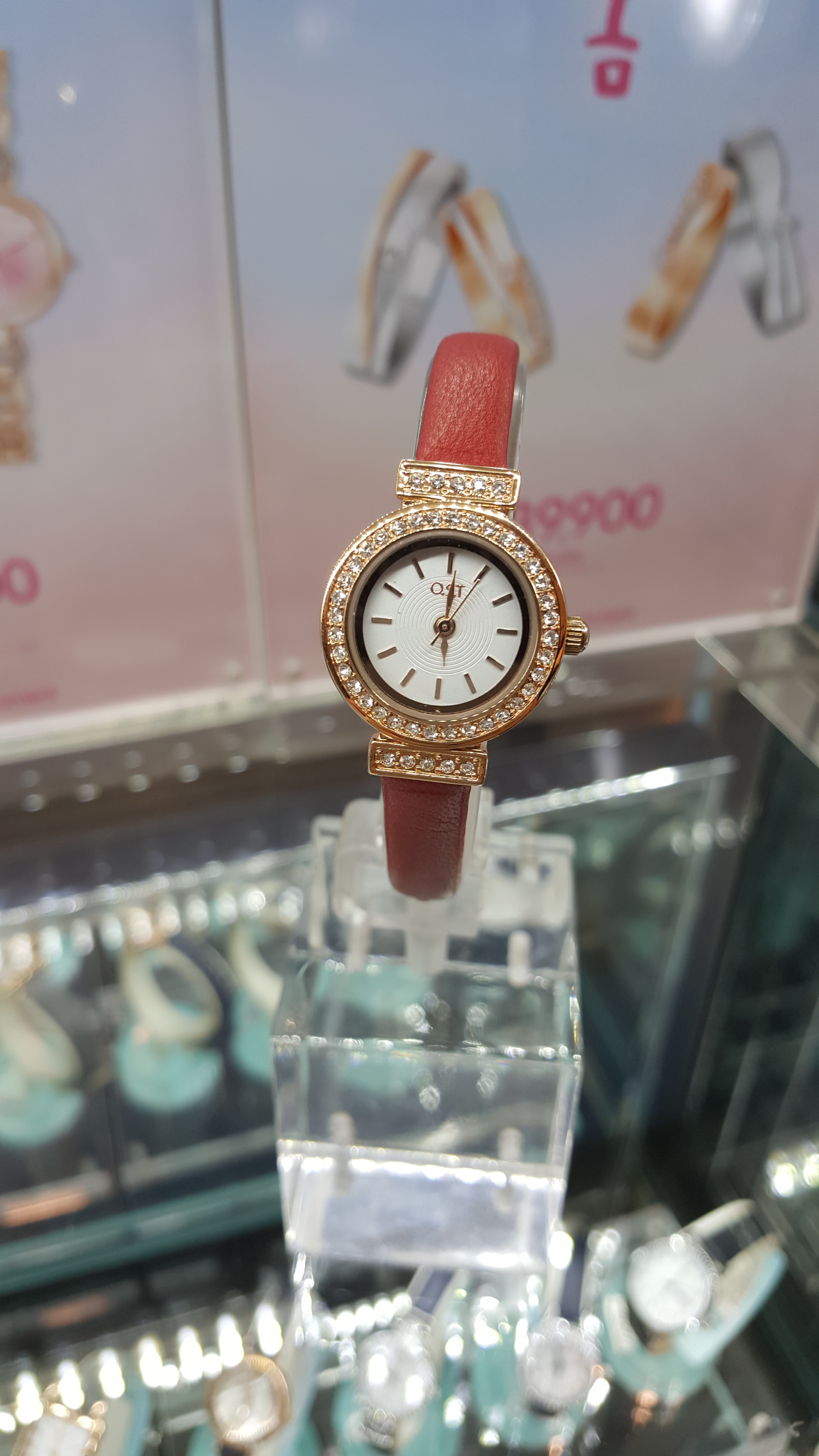 <b><p>OST Sun apple clock OTW114928APD</p></b><b><p>OST 太陽のリンゴ時計 OTW114928APD</p></b><br /><br /><p align='center'>