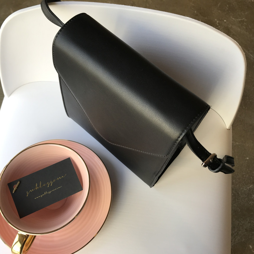 <b><p>Mini Square Shoulder Bag 3COL Daily Box Fashion</p></b><b><p>ミニ正方形スクエアショルダーバッグ3COLデイリーボックスバッグファッション女性四角クロスバック</p></b><br /><br /><p align='center'>