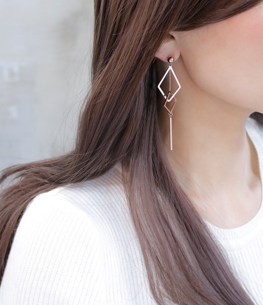 <b><p>Find Surge Steel ear titanium sless Modern</p></b><b><p>ファインド 書かれているカールスチール イヤリング チタン ステンレス モダンな</p></b><br /><br /><p align='center'>