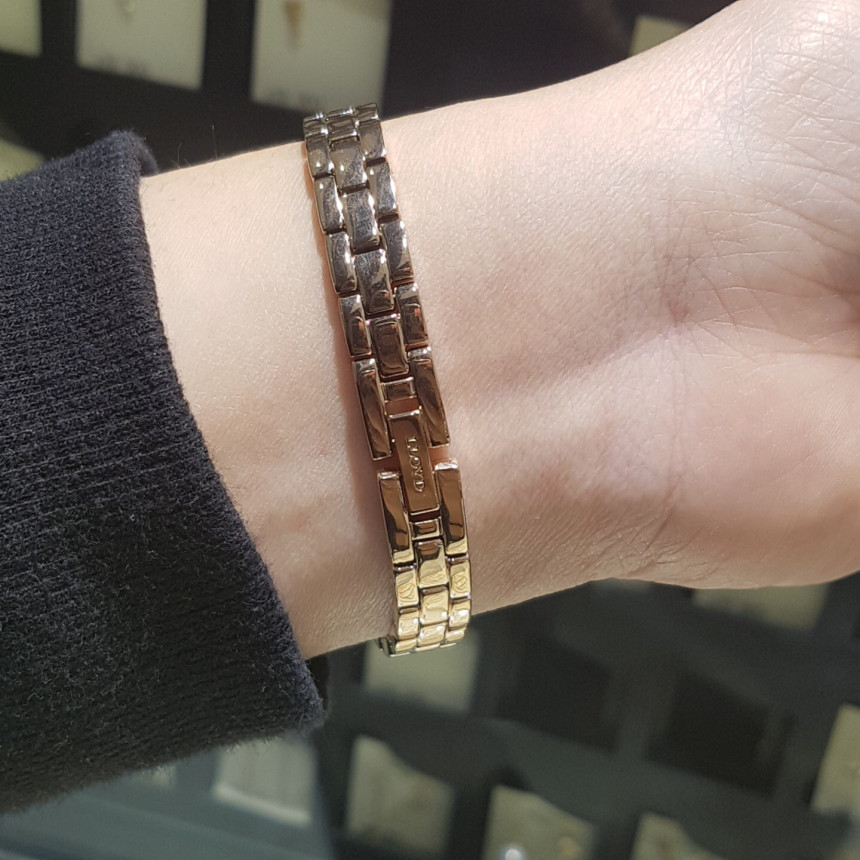 <b><p>Lloyd Nightfall feme cck Unique details Good</p></b><b><p>ロイド ナイトポール 女性 メタル 時計 ユニークなディテ ポイントサイクル良い</p></b><br /><br /><p align='center'>