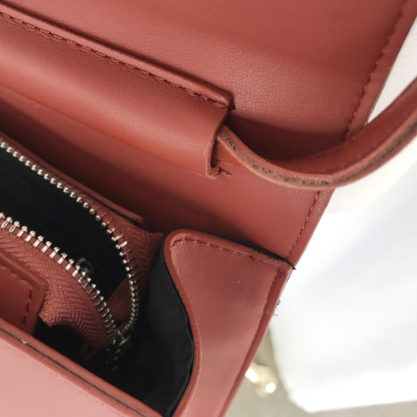 <b><p>Mini Square Shoulder Bag 3COL Daily Box Fashion</p></b><b><p>ミニ正方形スクエアショルダーバッグ3COLデイリーボックスバッグファッション女性四角クロスバック</p></b><br /><br /><p align='center'>