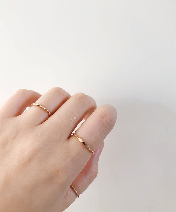 <b><p>GOLD Cubic Bar Daily Gud Ring</p></b><b><p>ゴールド キュービックバーデイリーガードリング</p></b><br /><br /><p align='center'>