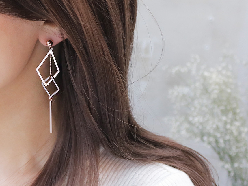 <b><p>Find Surge Steel ear titanium sless Modern</p></b><b><p>ファインド 書かれているカールスチール イヤリング チタン ステンレス モダンな</p></b><br /><br /><p align='center'>