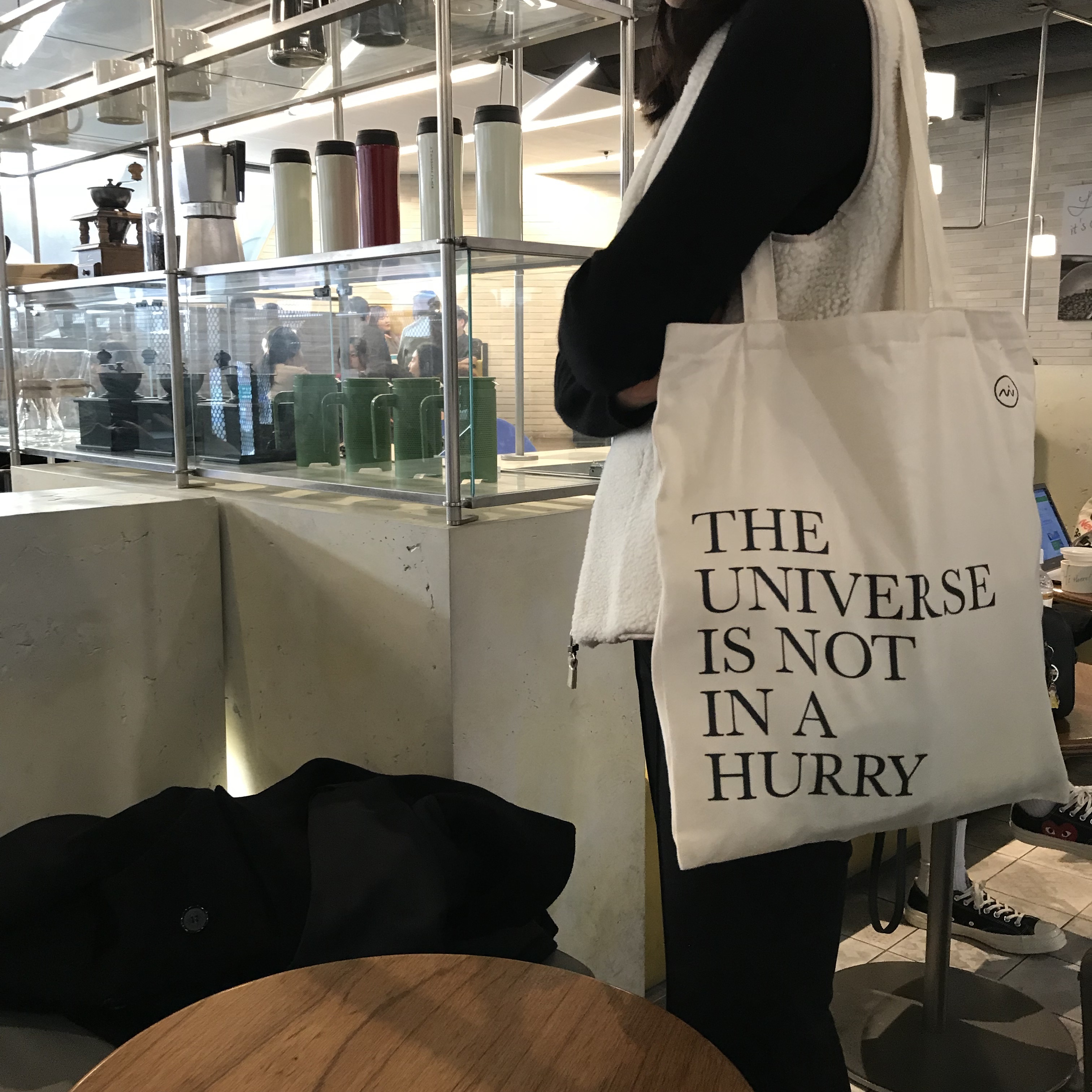 <b><p>The Universe Eco-bag European llege students</p></b><b><p>さらにユニバースエコバック欧州大学生シンプルな推薦インスタグラムはかなりのサラリーマンバッグ</p></b><br /><br /><p align='center'>