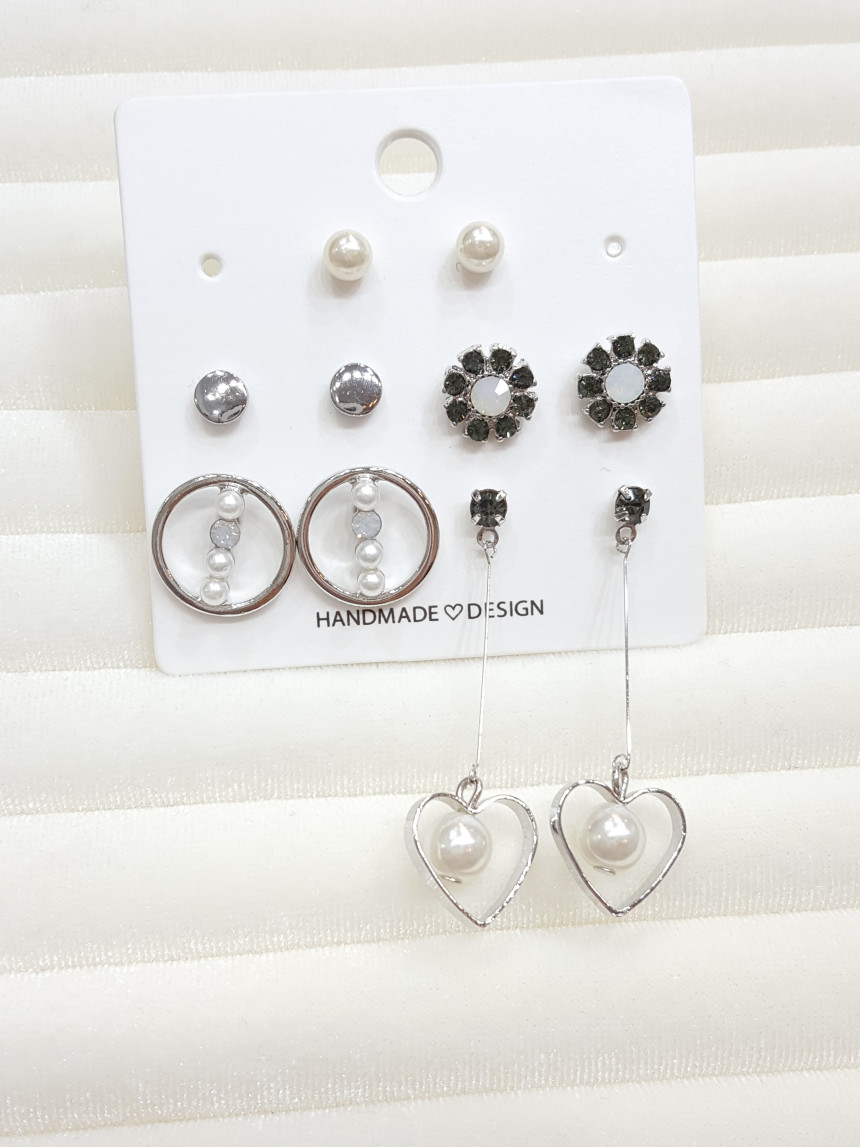 <b><p>EVENT Heart Prince 10 pie set gs Girl coordation</p></b><b><p>EVENT ハートプリンセス 10ピースセットピアス 女性コーディネ ゴクォル 高品位なスタイグ</p></b><br /><br /><p align='center'>